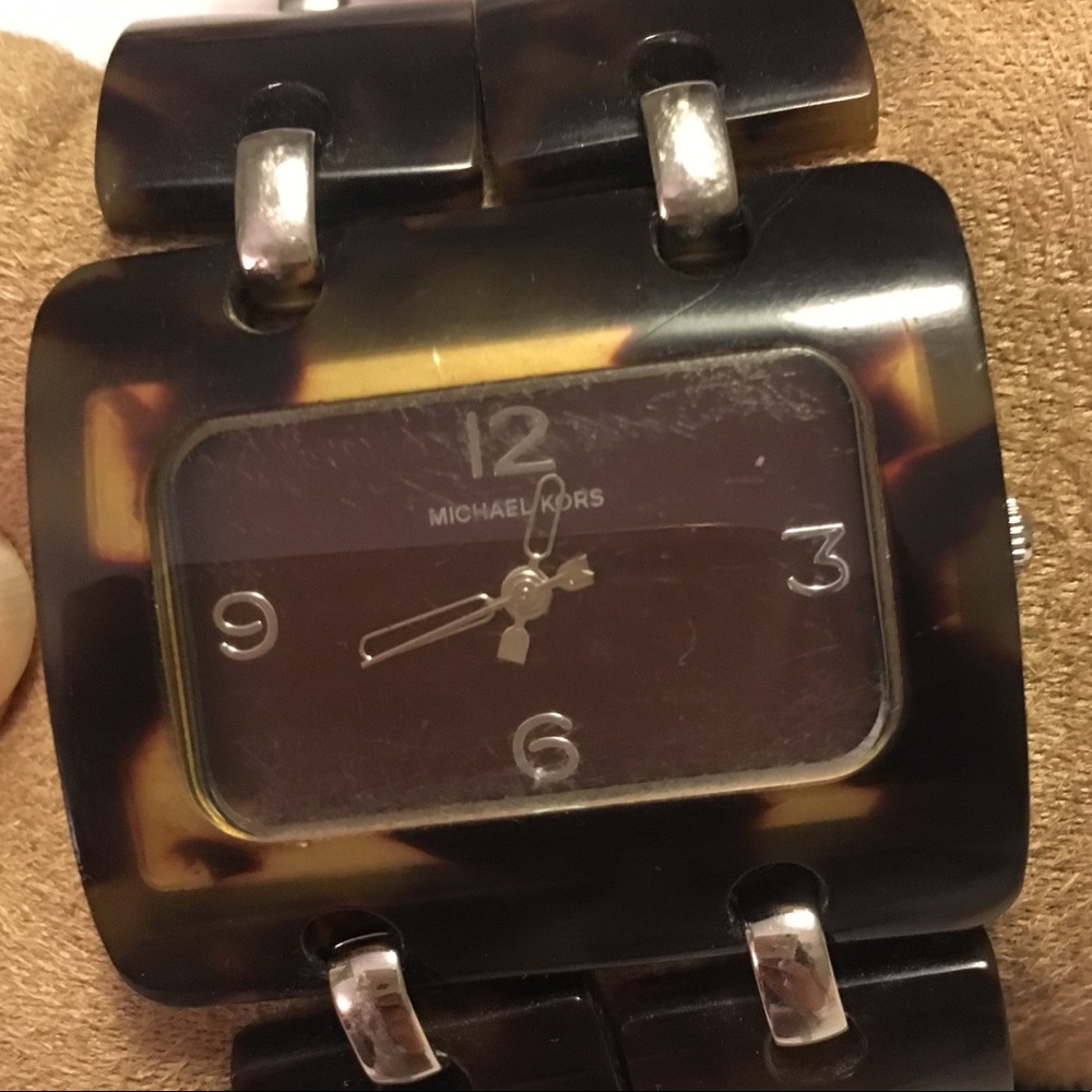 Michael Kors - Tortoise Watch